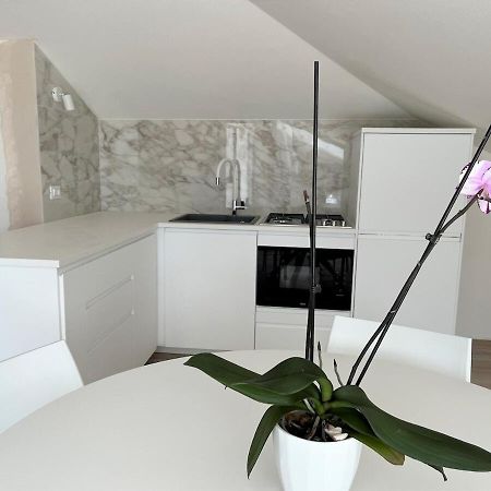 Attico Calla Peschiera del Garda Ngoại thất bức ảnh