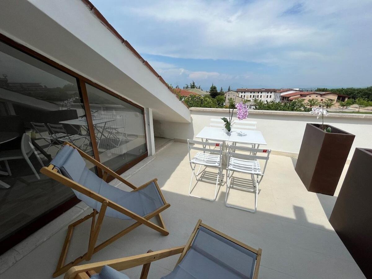 Attico Calla Peschiera del Garda Ngoại thất bức ảnh