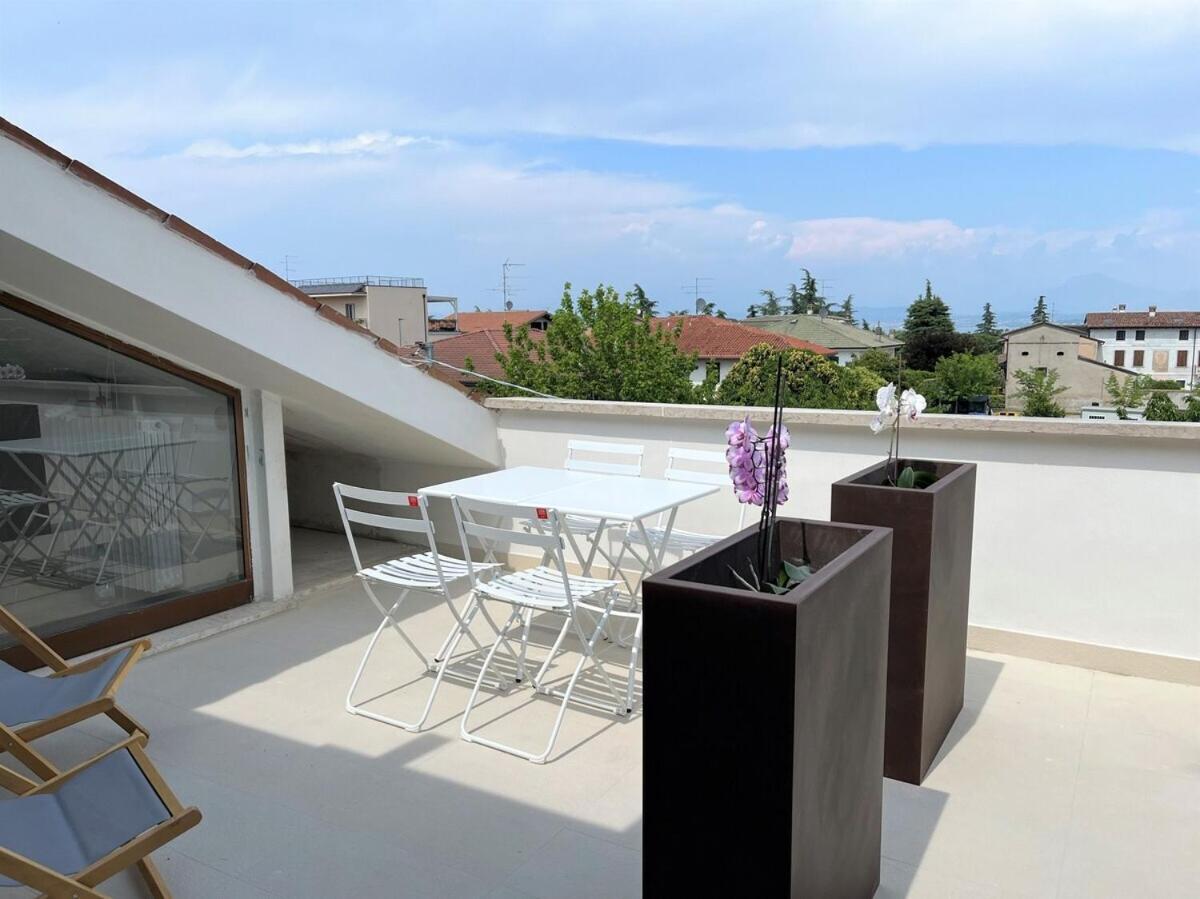 Attico Calla Peschiera del Garda Ngoại thất bức ảnh